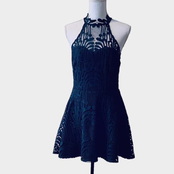 TWO SISTERS THE LABEL TARA DRESS LACE MINI DRESS IN DARK BLUE - Picture 2 of 16